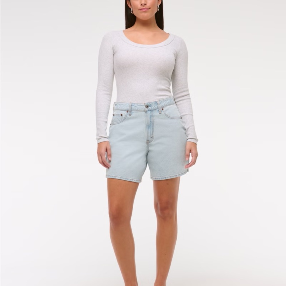 Abercrombie & Fitch “The Loose Short” High Rise Curve Love Jean Short 35 - Picture 6 of 8